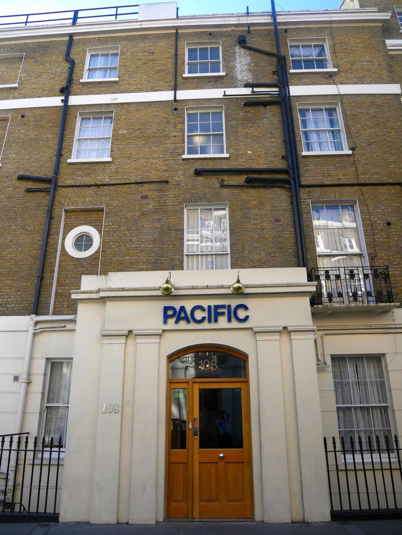 Pacific Hotel London Exterior photo